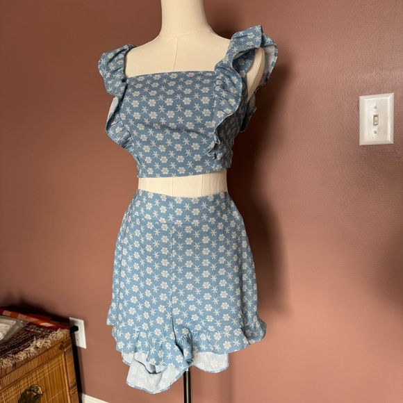 BCBGeneration Tops - BCBGeneration Light Blue Floral Smocked Set